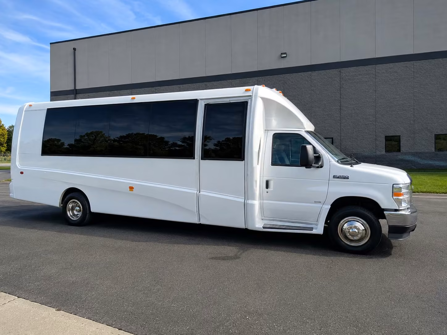 20 passenger minibus