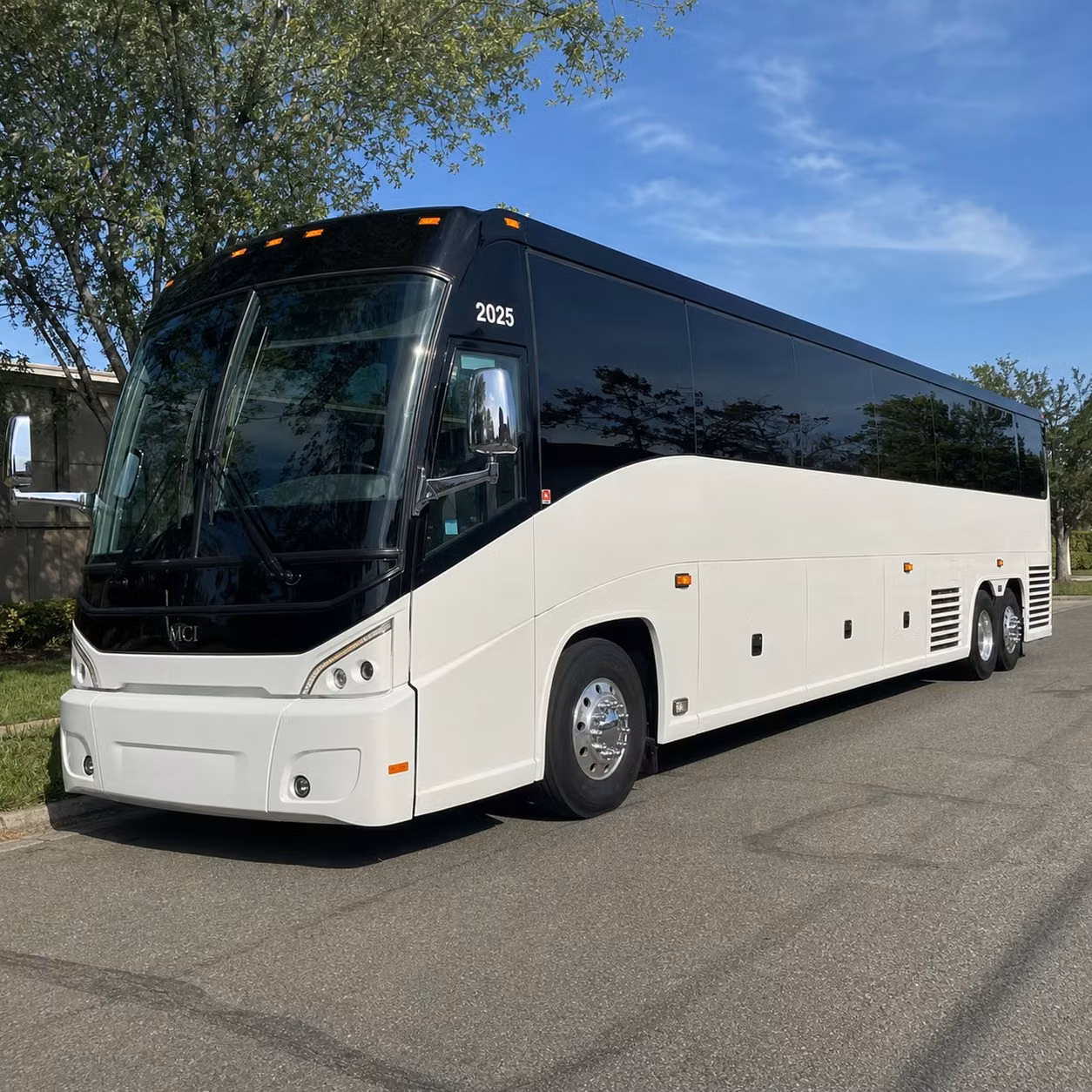 you can find and book long distance transportation in thornton and any nearby city